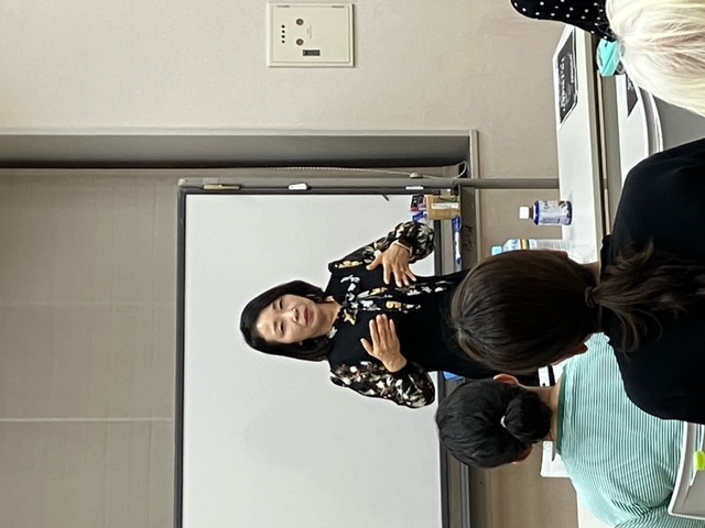 呉貴子先生
