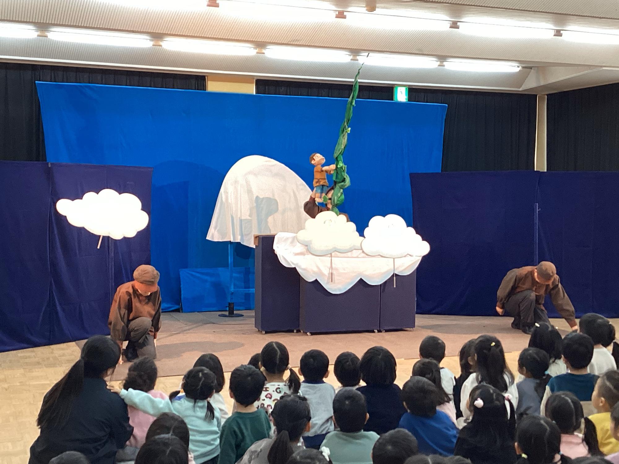 むすび座人形劇