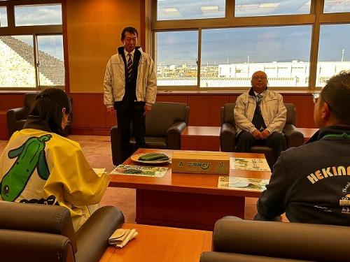 胡瓜生産部会碧南支部表敬訪問2