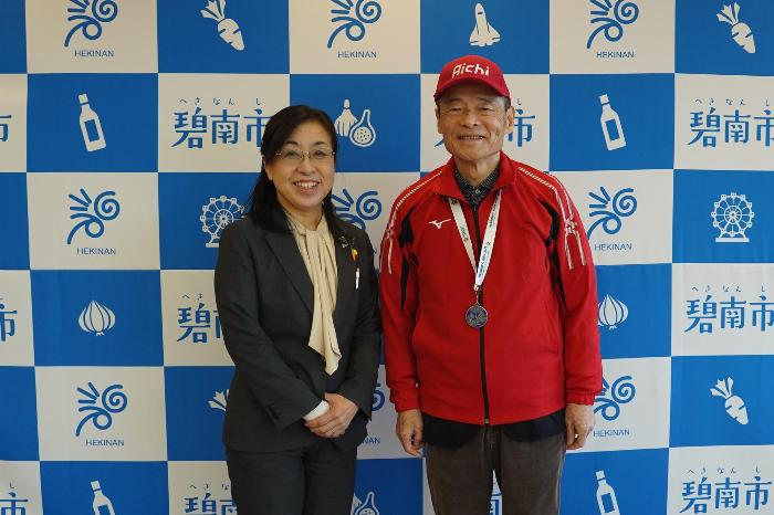 1月15日（木曜日）表敬訪問（全国健康福祉祭ぎふ大会ねんりんピック岐阜囲碁競技大会結果報告）