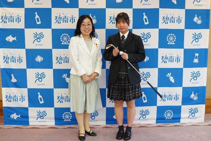 3月6日（木曜日）表敬訪問（全国高等学校ゴルフ選手権春季大会出場報告）