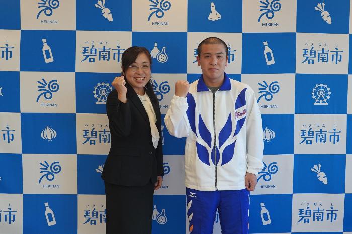 10月6日（火曜日）表敬訪問（全国障害者スポーツ大会青の煌めきあおもり国障スポ出場報告）