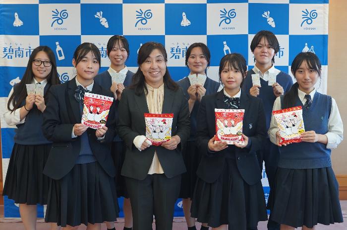10月9日（金曜日）碧南高校100周年記念事業報告