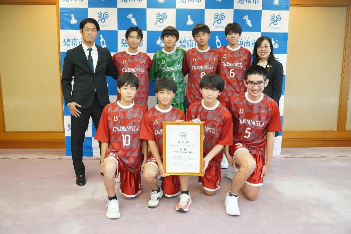 10月28日（火曜日）表敬訪問（全国中学校体育大会ソフトテニス大会結果報告）