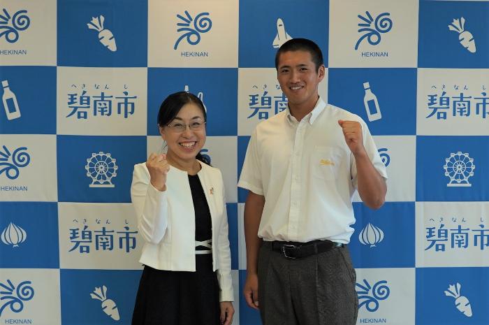 8月22日（木曜日）表敬訪問（全国高等学校野球選手権大会出場報告）