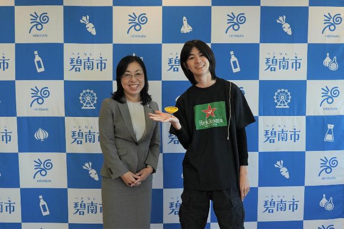 11月21日（木曜日）表敬訪問（World Spintop Contest出場報告）