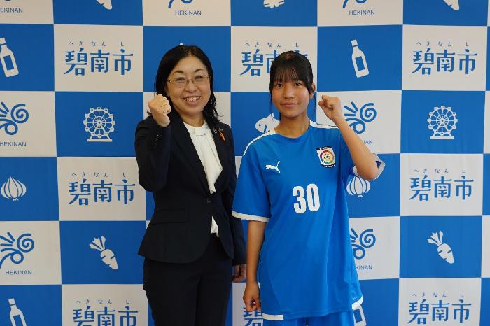 3月28日（金曜日）表敬訪問（日本クラブユース女子サッカーチャレンジカップ（U-18）出場報告）