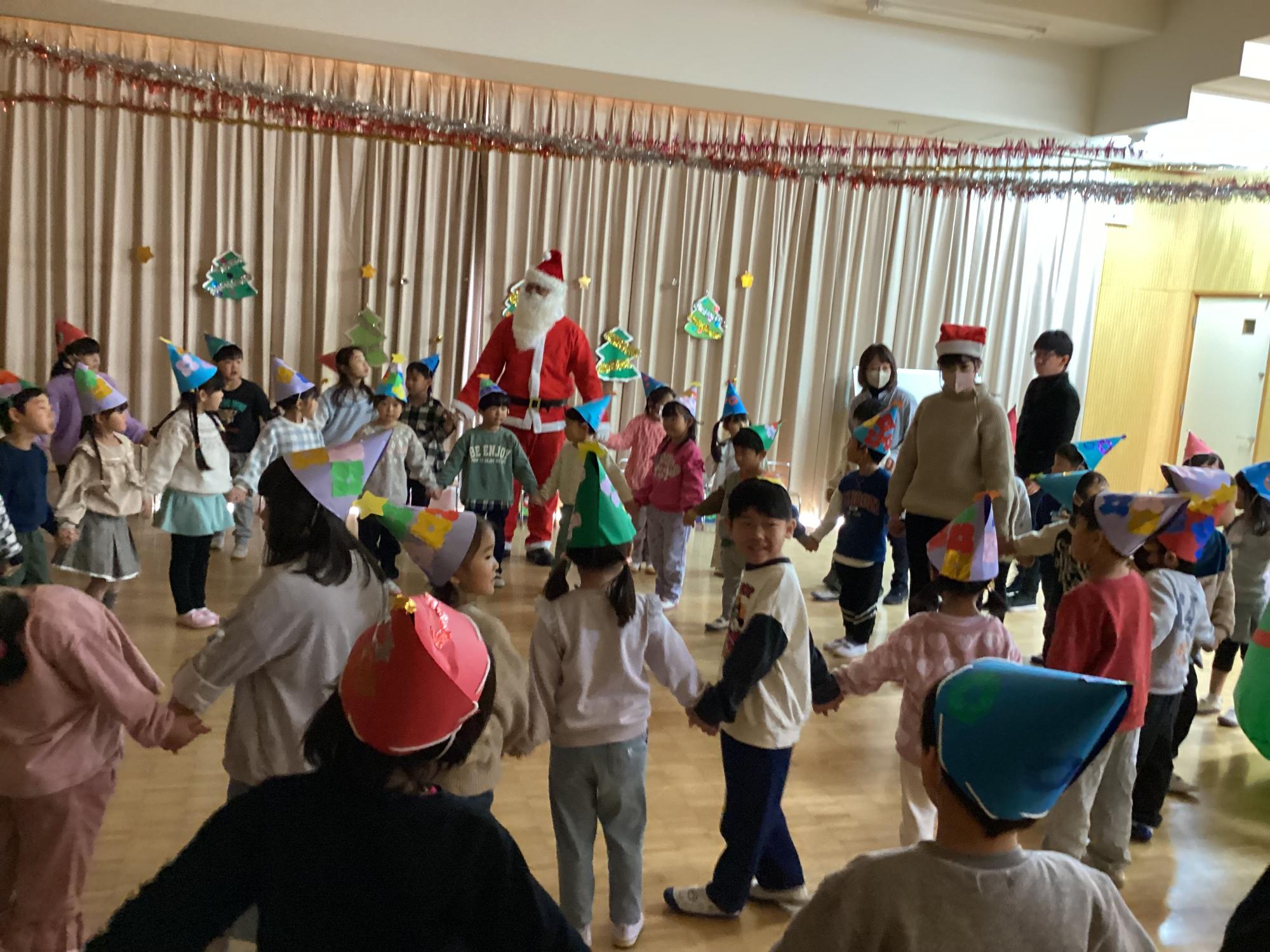 フォークダンス