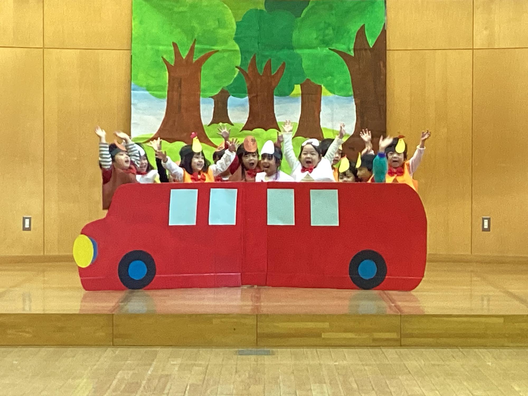 3歳児 おべんとうバス