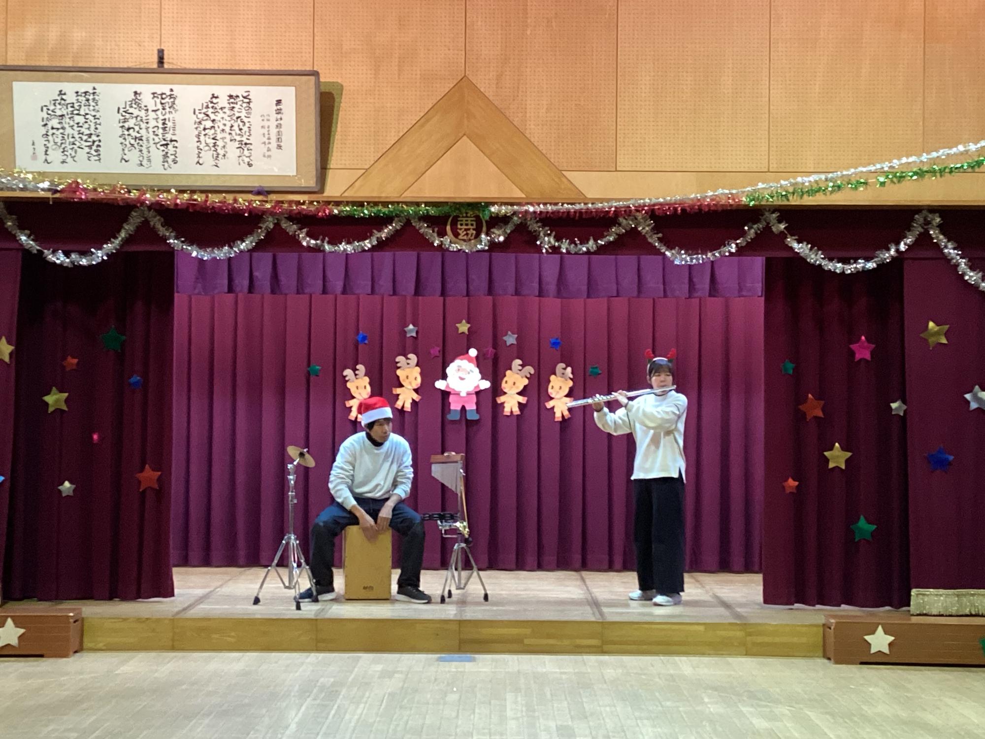 クリスマス会 楽器演奏