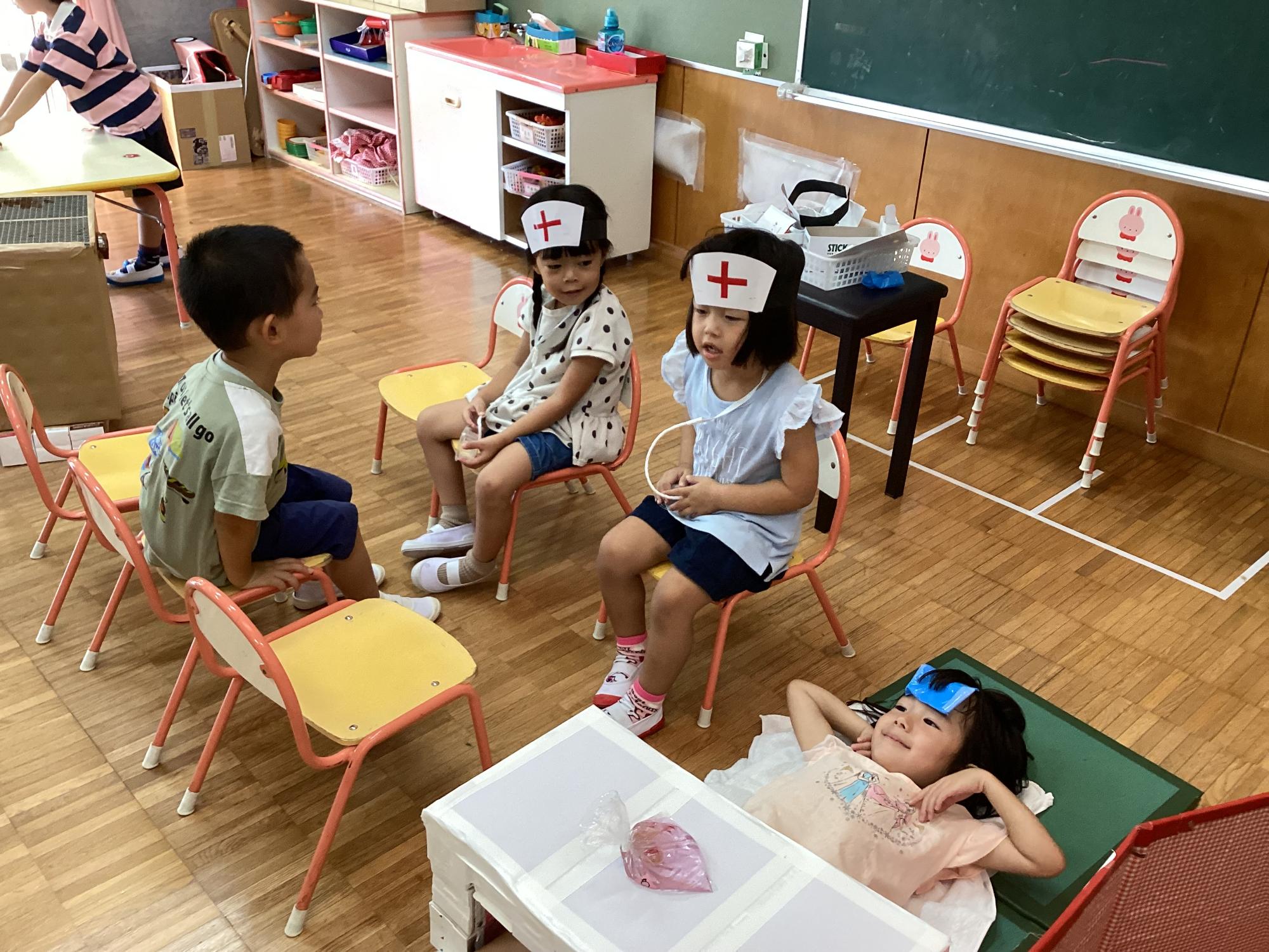 3歳 お医者さんごっこ