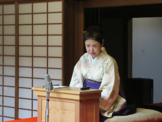 令和8年度秋月の演芸会の写真