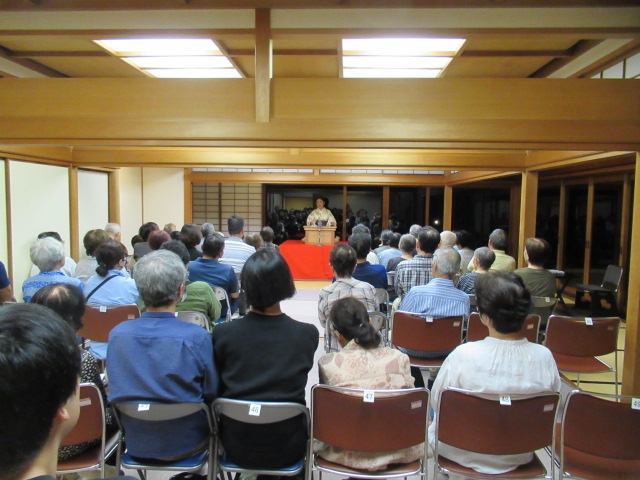 令和8年度秋月の演芸会の写真2
